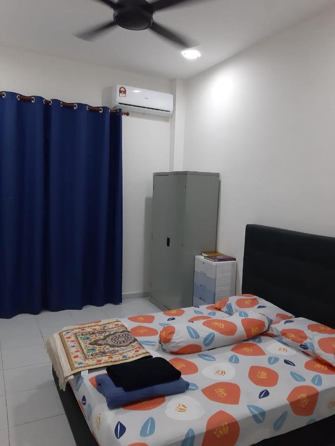 Rumah Armand Melaka 4Br Fully Aircond Exterior foto